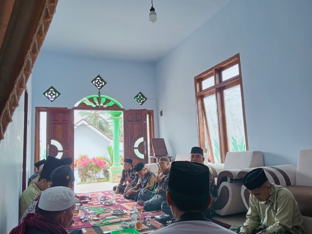 anjangsana MA dan MTs Roudlotul Jadid